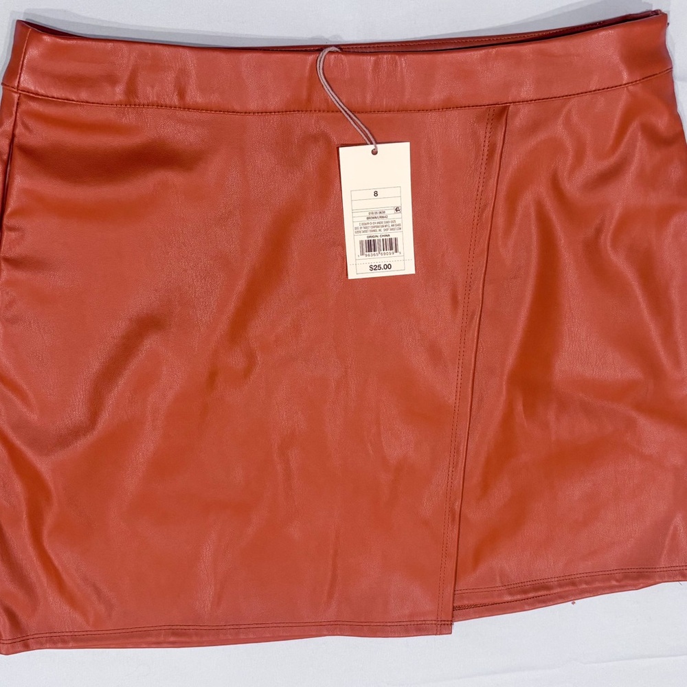 Women’s A New Day skirt 
Size 8
Still has tags